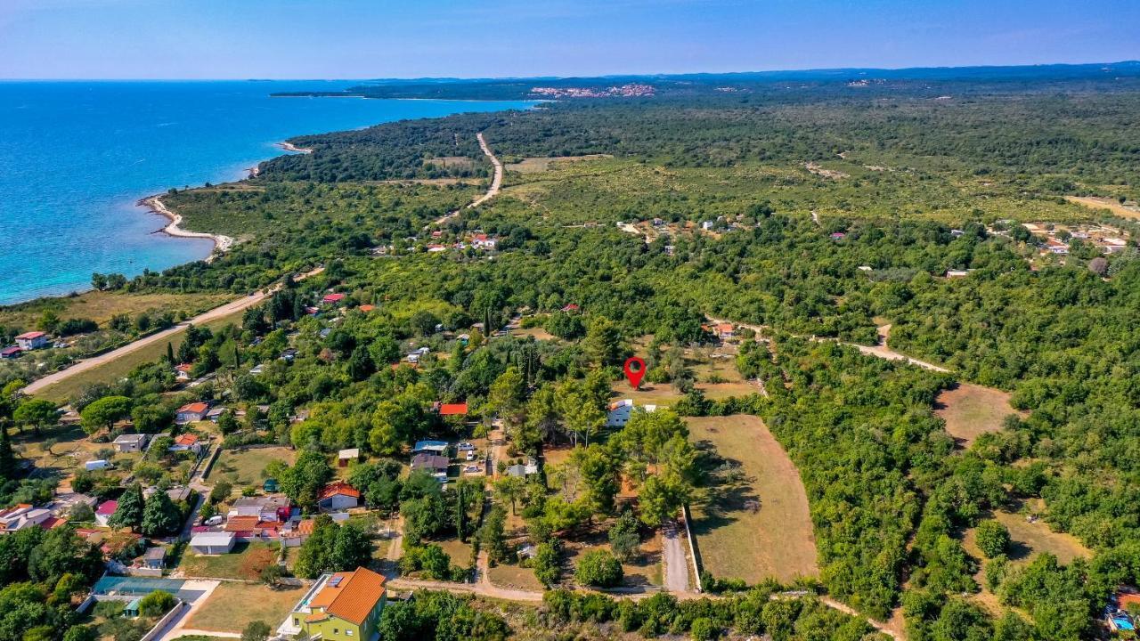 Shimunelka Peroj Buitenkant foto